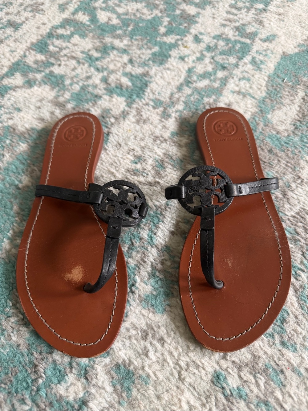 Tory Burch Black Leather Logo Thong Sandals with Brown Footbed